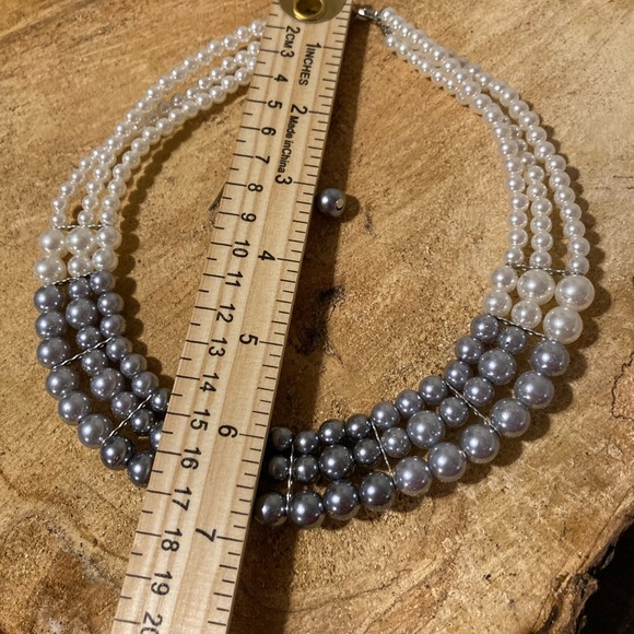 Pearl & Silver Beaded Necklace & Earrings NWOT - Picture 5 of 5